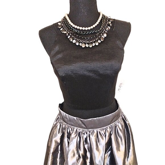ALEX & SOPHIA FORMAL BLACK HALTER TOP & LONG GRAY GOLDMETAL SKIRT 2-PIECE SET - Picture 3 of 8
